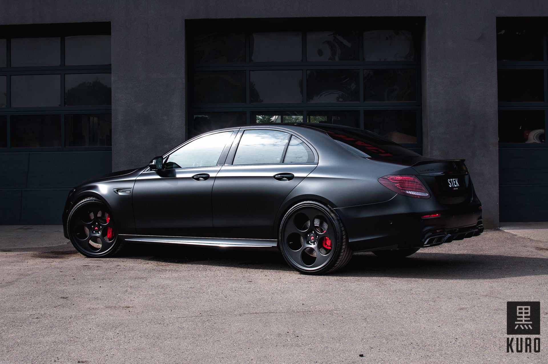 Mercedes E63 AMG